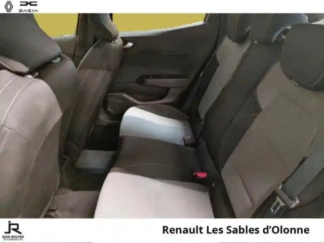 Renault Clio 1.5 blue dci 100ch evolution - 24 — photo 4