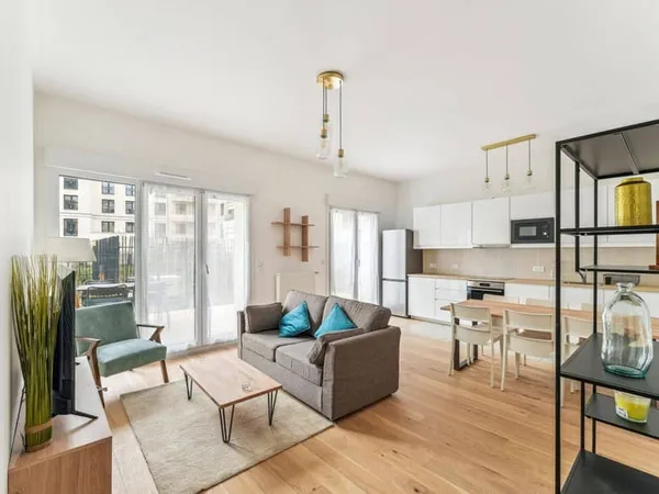 Appartement 4 pièces 82 m²