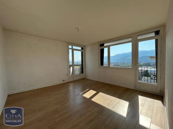 Appartement 4 pièces 75 m²