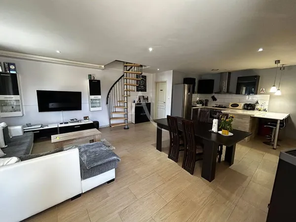 Maison 4 pièces 102 m²