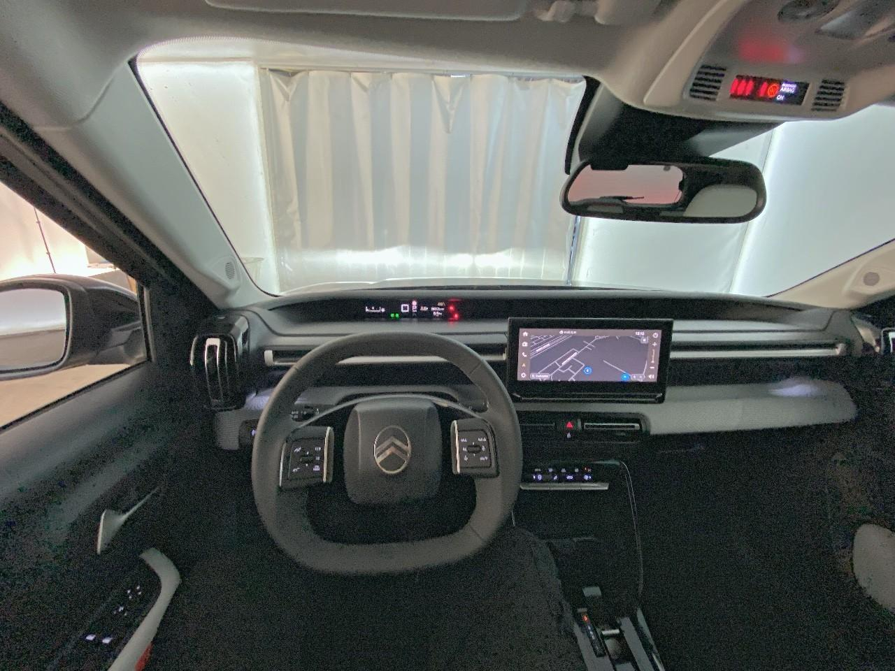 Citroën C3 Aircross hybride 145 ch aut max — photo 12