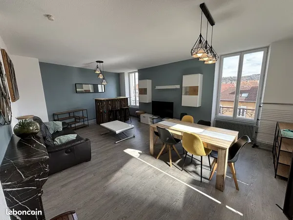 Appartement 4 pièces 79 m²