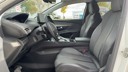 Peugeot 3008 1.6 Hybrid 225 e-EAT8 - Allure – 2021 – 89173 km – Hybride rechargeable – Boîte Automatique — photo 11