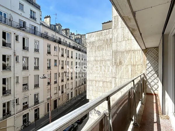 PARIS 11e - ÉLÉGANT 4 PIÈCES DE 76,76 M² - BALCON FILANT - LUMINEUX - RUE CALME