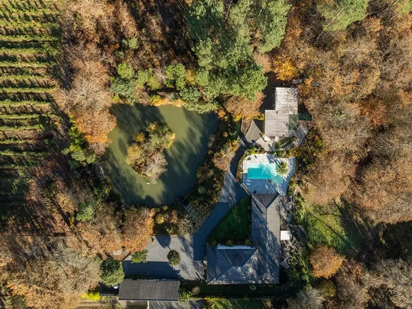 Belin-Béliet - Propriété familiale de standing sur 13 500 m² avec étang privé, piscine chauffée et e