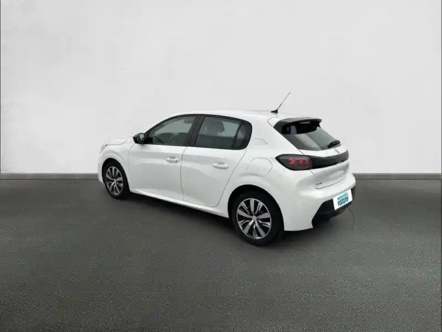 Peugeot 208 puretech 75 s&amp;s bvm5 — photo 7