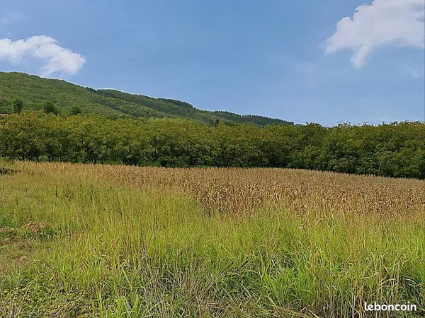 Terrain 1 850 m² Lanzac