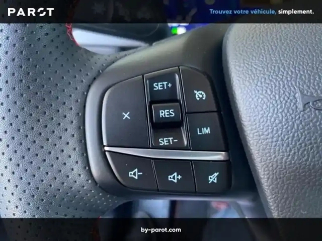 Ford Kuga 2.5 duratec 225ch phev st-line x bva — photo 15
