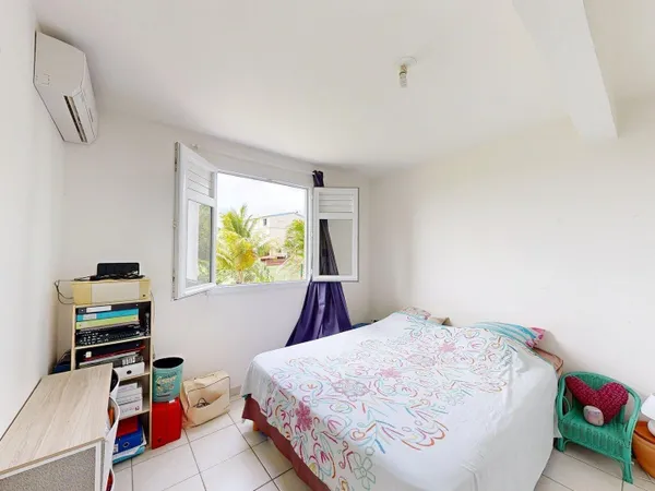 Appartement lumineux, avec jardin privatif