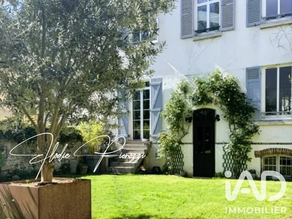 Maison 6 pièces 160 m²