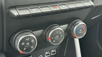 Renault Clio 1.0 TCE 90 CVT Evolution Business — photo 15