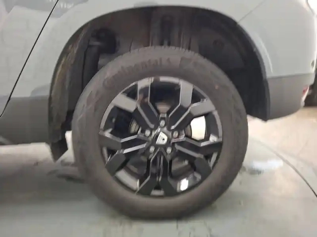 Dacia Duster tce 150 fap 4x2 edc — photo 18