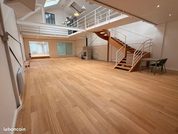 Bureaux indépendants - 456m2