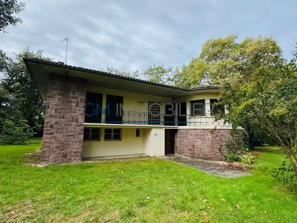 Maison 9 pièces 250 m²