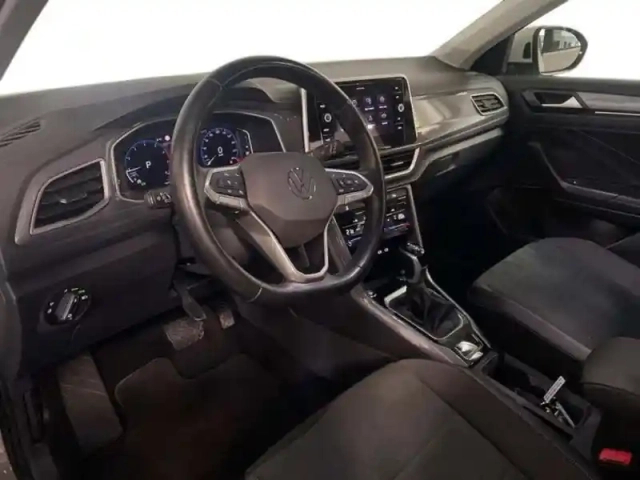 Volkswagen T-Roc 1.5 tsi evo 150 start/stop dsg7 style — photo 9