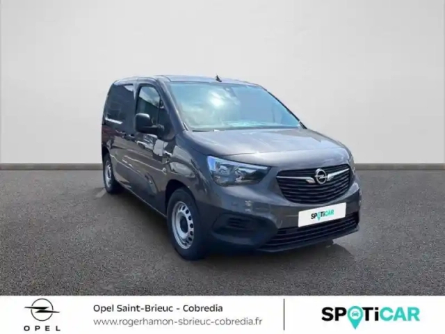 Opel Combo cargo m 800kg electrique 136ch batterie 54 kwh — photo 3
