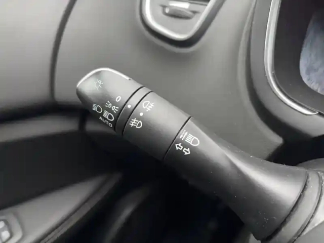Renault Scenic grand  tce 140 fap edc - 21 — photo 14
