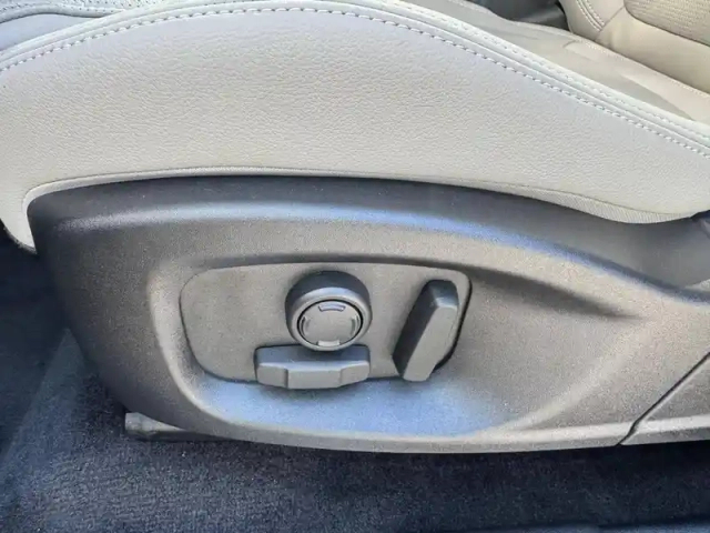 Jaguar E-Pace p270e ch phev awd bva — photo 25