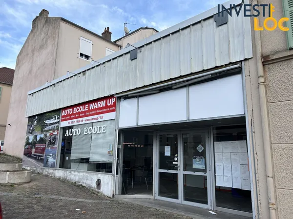 Local commercial - 167 m²
