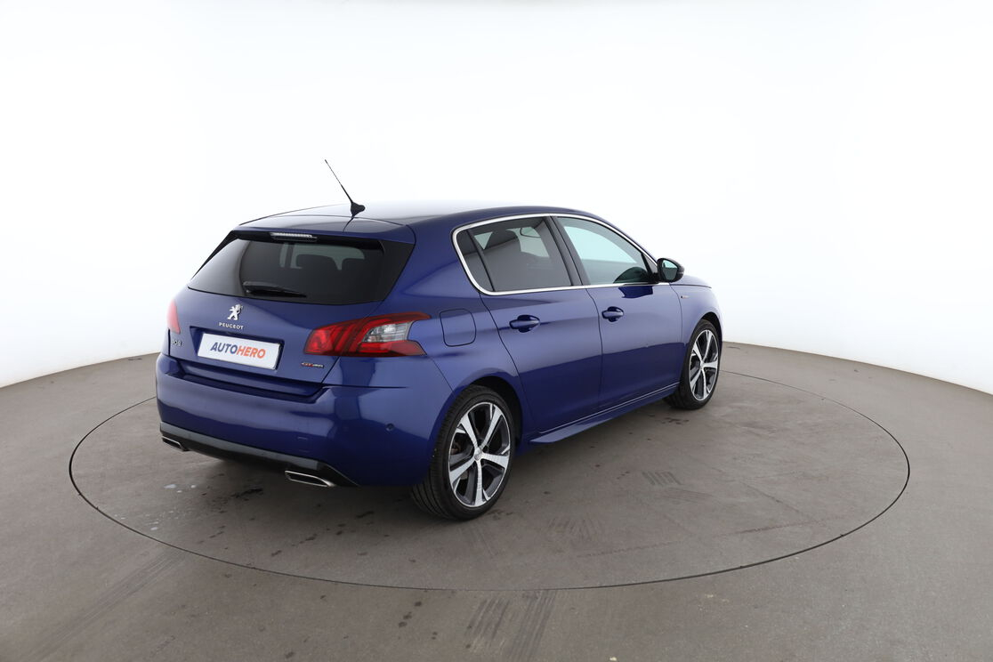 Peugeot 308 1.2 PureTech GT Line EAT8 — photo 5