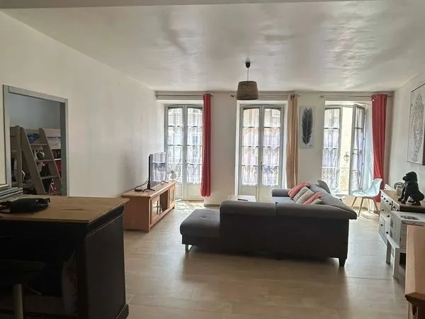 Lumineux appartement F4