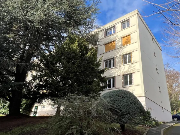 Studette 1 pièce 15 m²