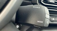 Dacia Sandero 1.0 TCe 90ch Journey — photo 17