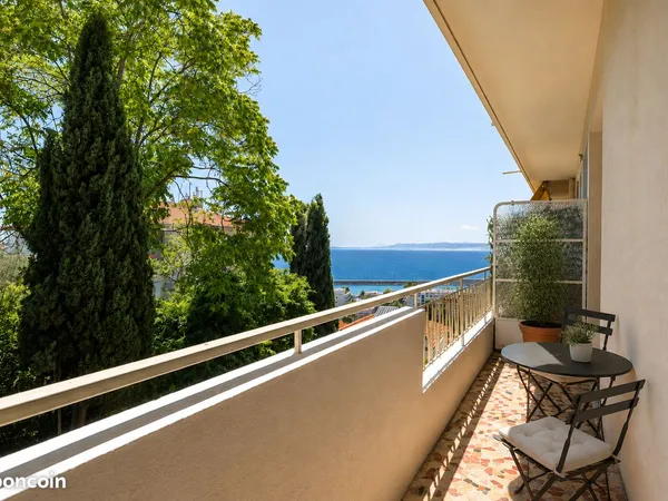Le Port/Mont Boron, Grand 2 Pièces 61m2 sur terrasse vue mer