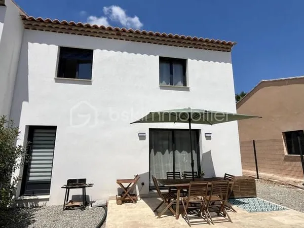 VIDAUBAN  Maison de 2025 de 92 m2 avec 3 chambres, vendue meublée et équipée  Prestations haut de 