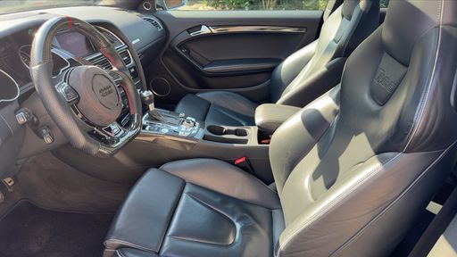 Audi RS5 4.2 FSI 450 Quattro S-Tronic 7 - RS – 2015 – 118144 km – Essence – Boîte Automatique — photo 33