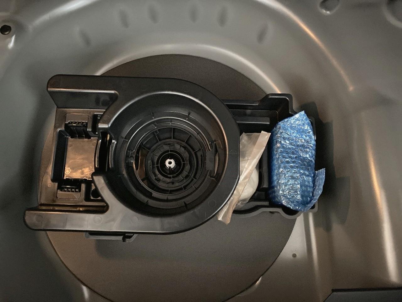 Peugeot 208 hybrid 110 e-dcs6 allure — photo 12