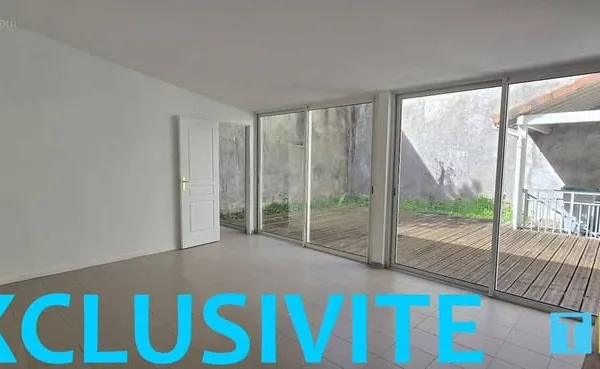T2 idéalement situé avec terrasse exceptionnelle XXL  centre de Luchon