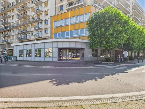 Local commercial 290m2