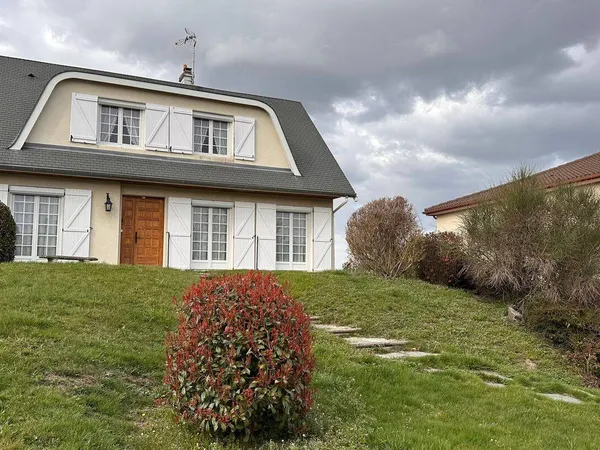 Maison 5 pièces 138 m²