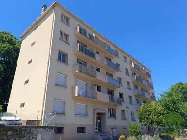 VOIRON centre T4 à vendre