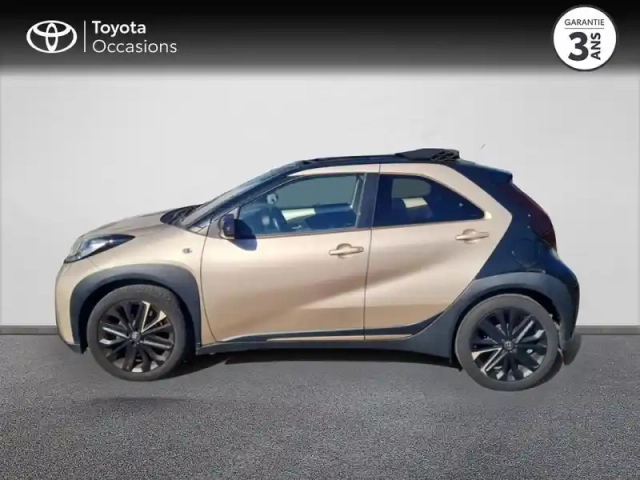 Toyota Aygo X 1.0 vvt-i 72ch air design my23 — photo 3