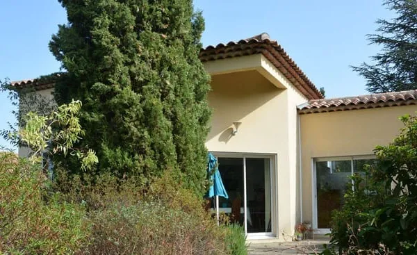 Maison 9 pièces 230 m²