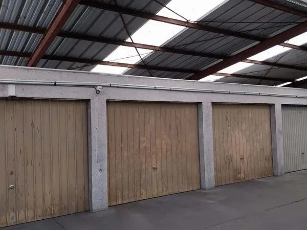 Garage à vendre