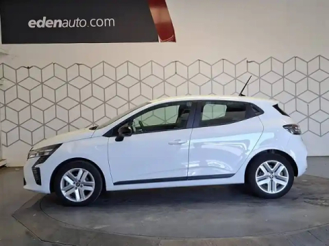 Renault Clio blue dci 100