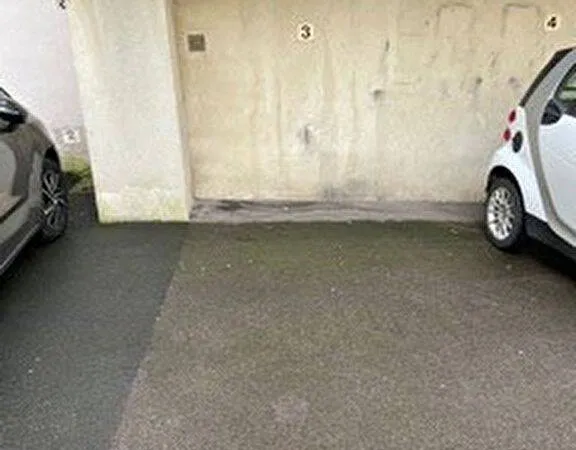 Parking 8 m²
