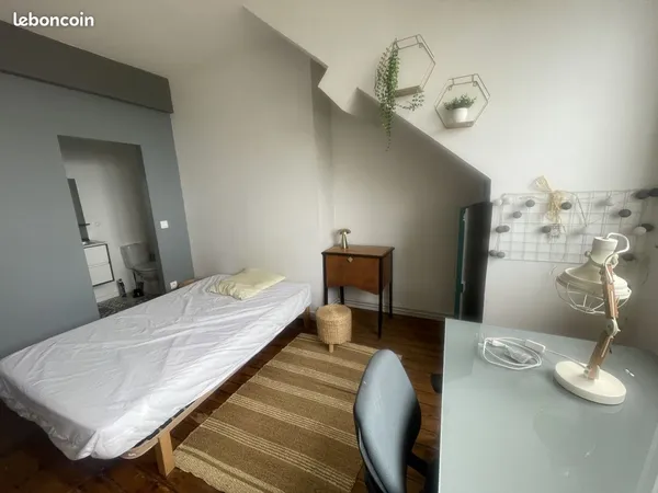 Maison 1 pièce 270 m²