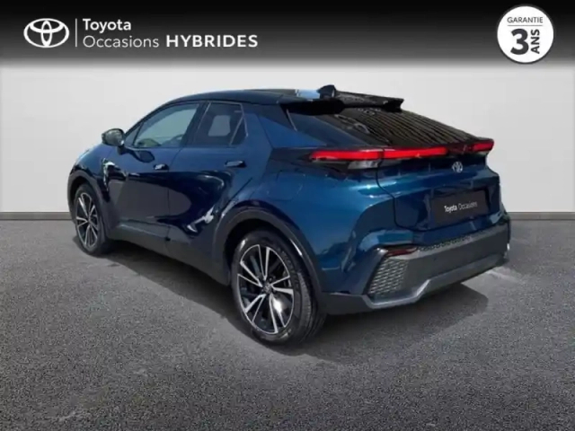 Toyota C-Hr 2.0 hybride rechargeable 225ch collection my26 — photo 2