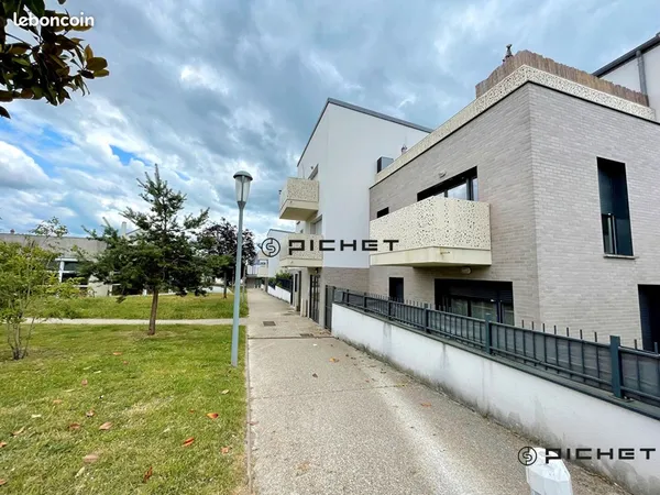 Appartement 4 pièces 76 m²