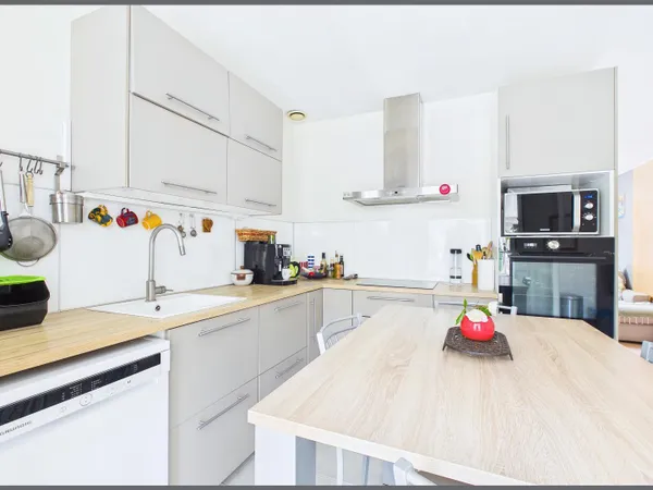 Maison familiale de 88 m² avec jardin - Merignac