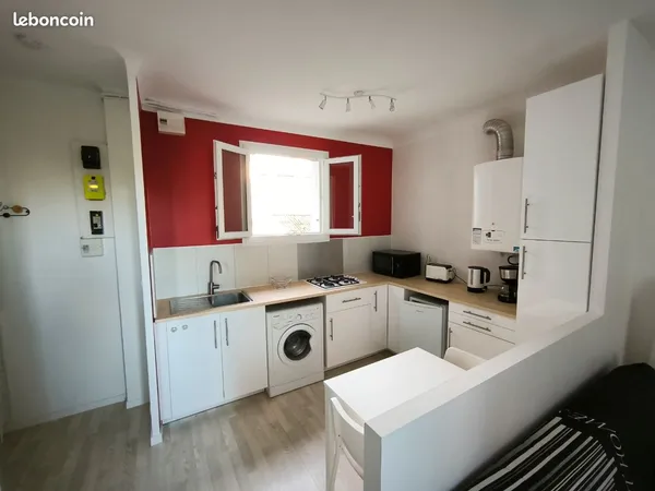 Studio de 27 m² - Saint Donatien