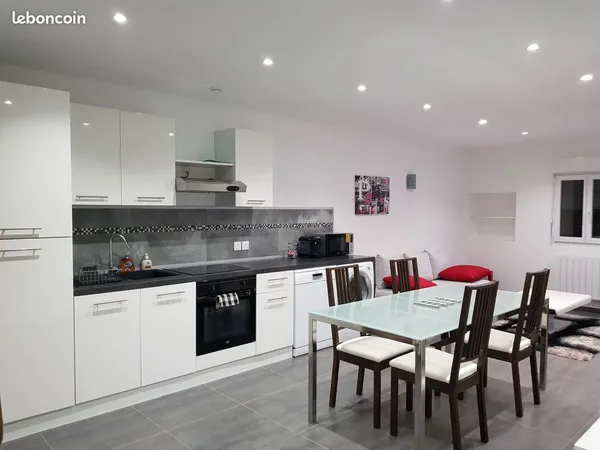 Loue Maison Jumelée 65m²