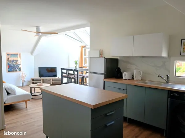 Appartement 2 pièces 45m² étage 2/2