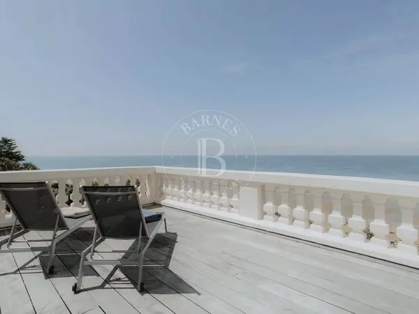 Maison de luxe 11 pièces 700 m²