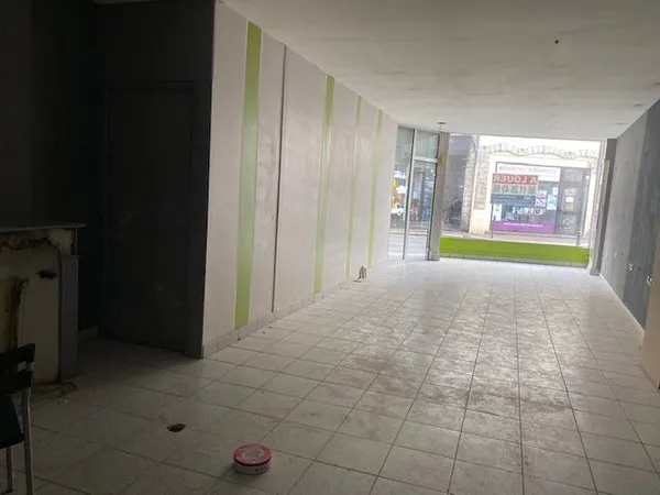 LOCAL COMMERCIAL CENTRE VILLE A LOUER