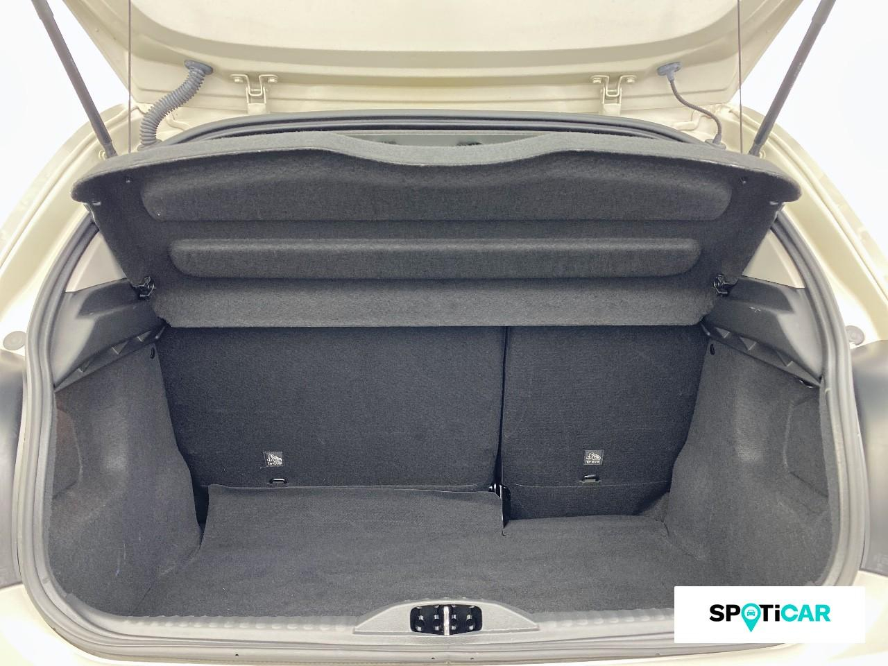 Citroën C3 1.5 bluehdi 100ch s&s plus — photo 6